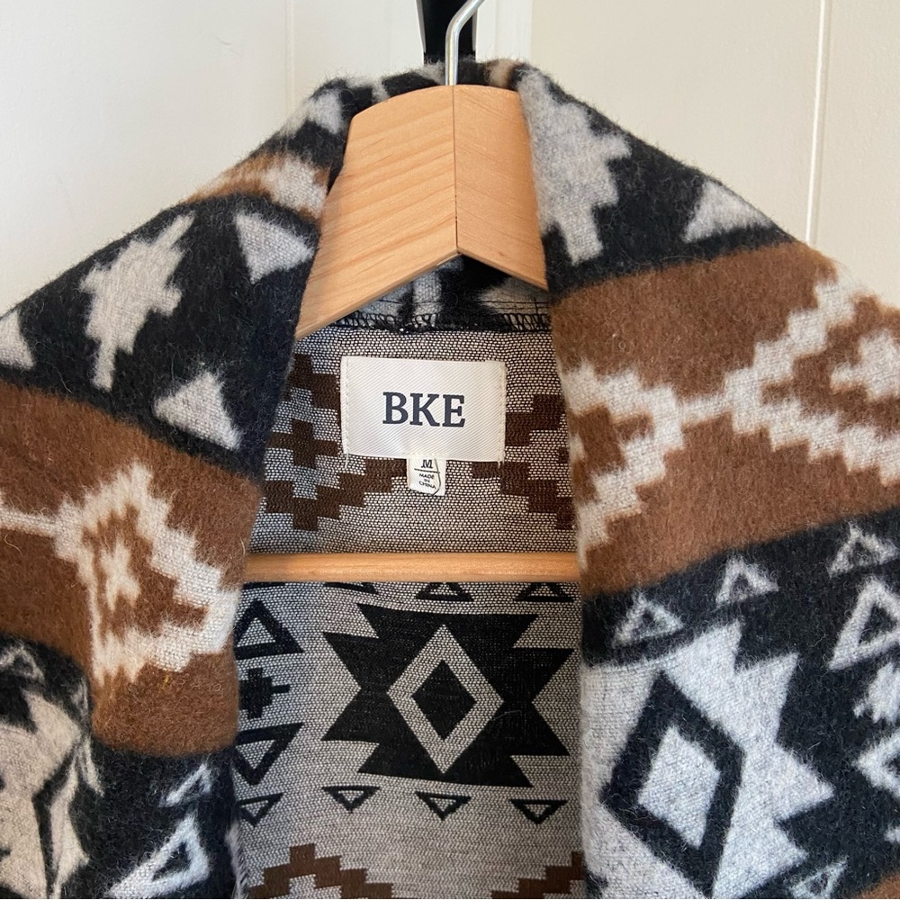 BKE Brown Black Aztec Southwestern Oversized Wool Blend Shawl Vest Womens Med